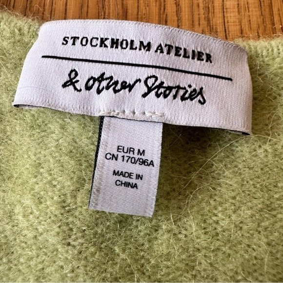 & Other Stories EUR Medium Green Cardigan Sweater Crop Button Down Alpaca Wool - Picture 8 of 8